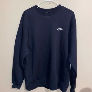Nike crewneck pullover